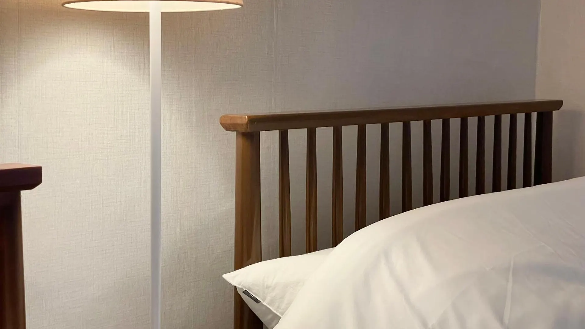 Kunkuk Univ Entrance 3 Minutes, Two-Room, Seongsu, Kunkuk University Hospital, Seoul Forest, Han River, Ott Netflix, Cozy And Comfortable Accommodation